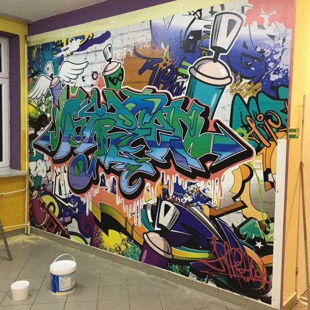 Graffiti w szkole